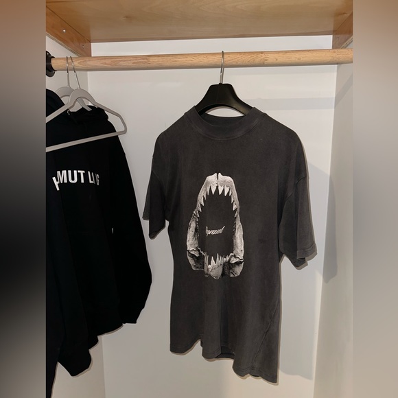 Represent Shark Teeth t shirt size small fits like a medium - Picture 6 of 9